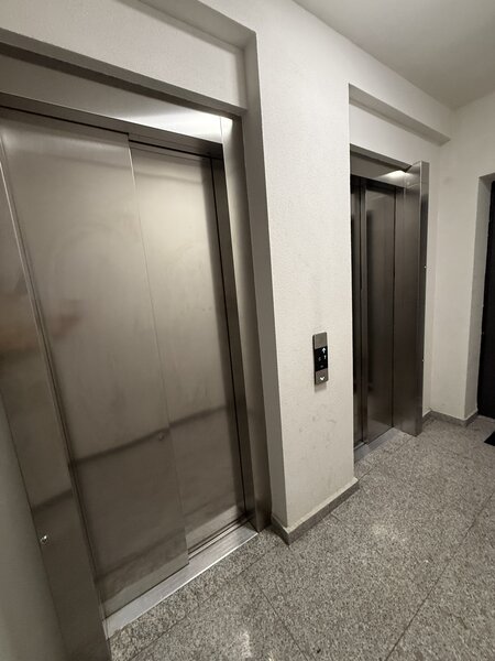 Drumul Taberei, Exigent Residence, bloc nou,
